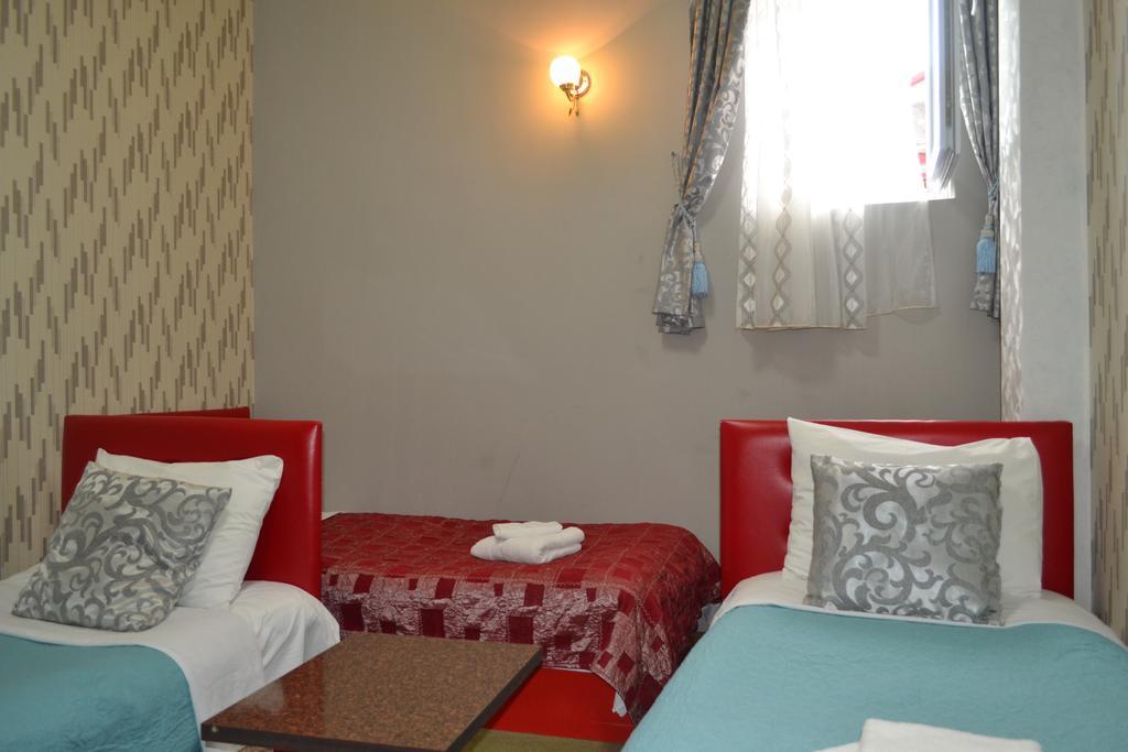 Hotel Elite House Batumi Exterior photo